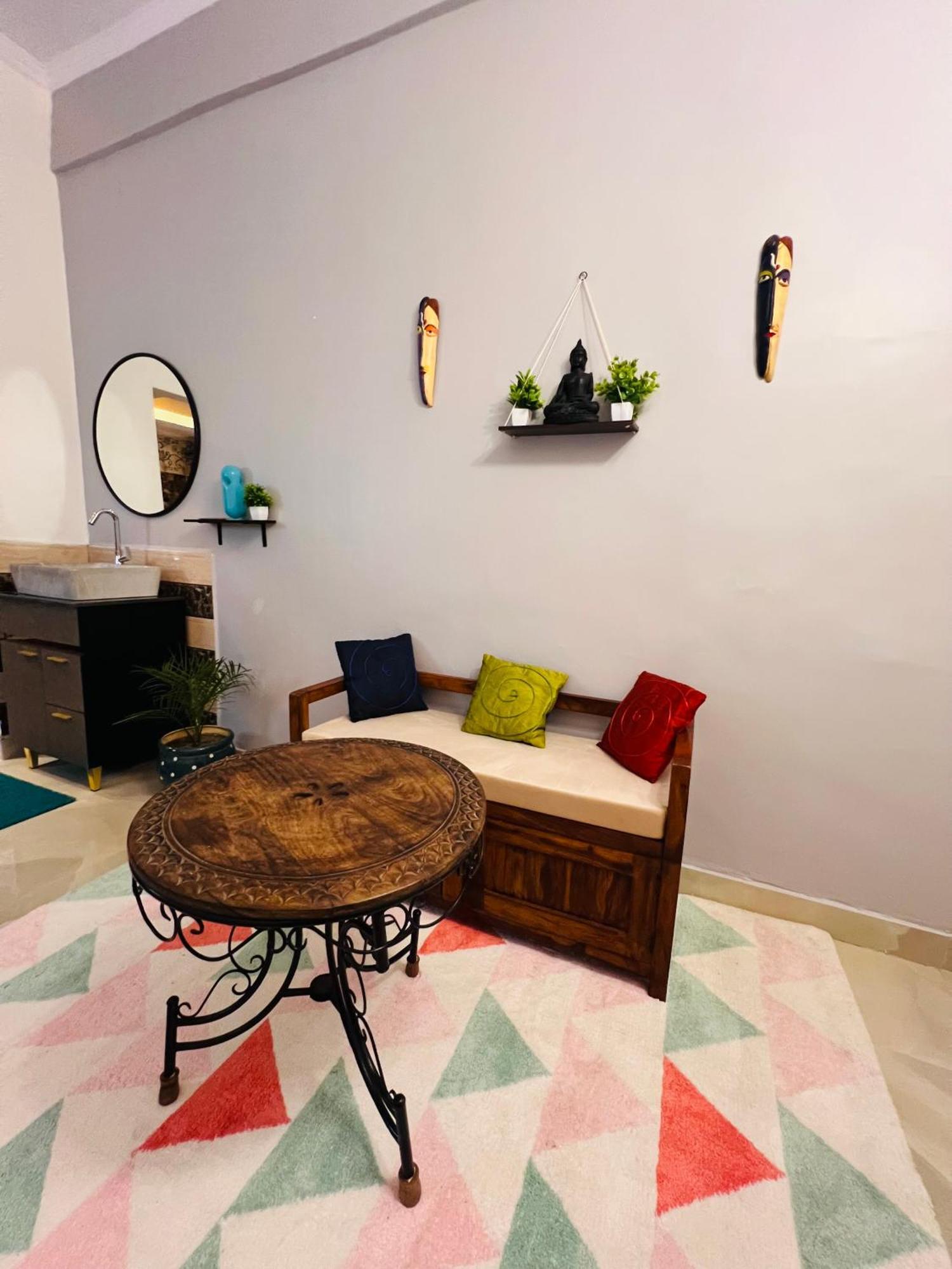 Bel Air Apartment