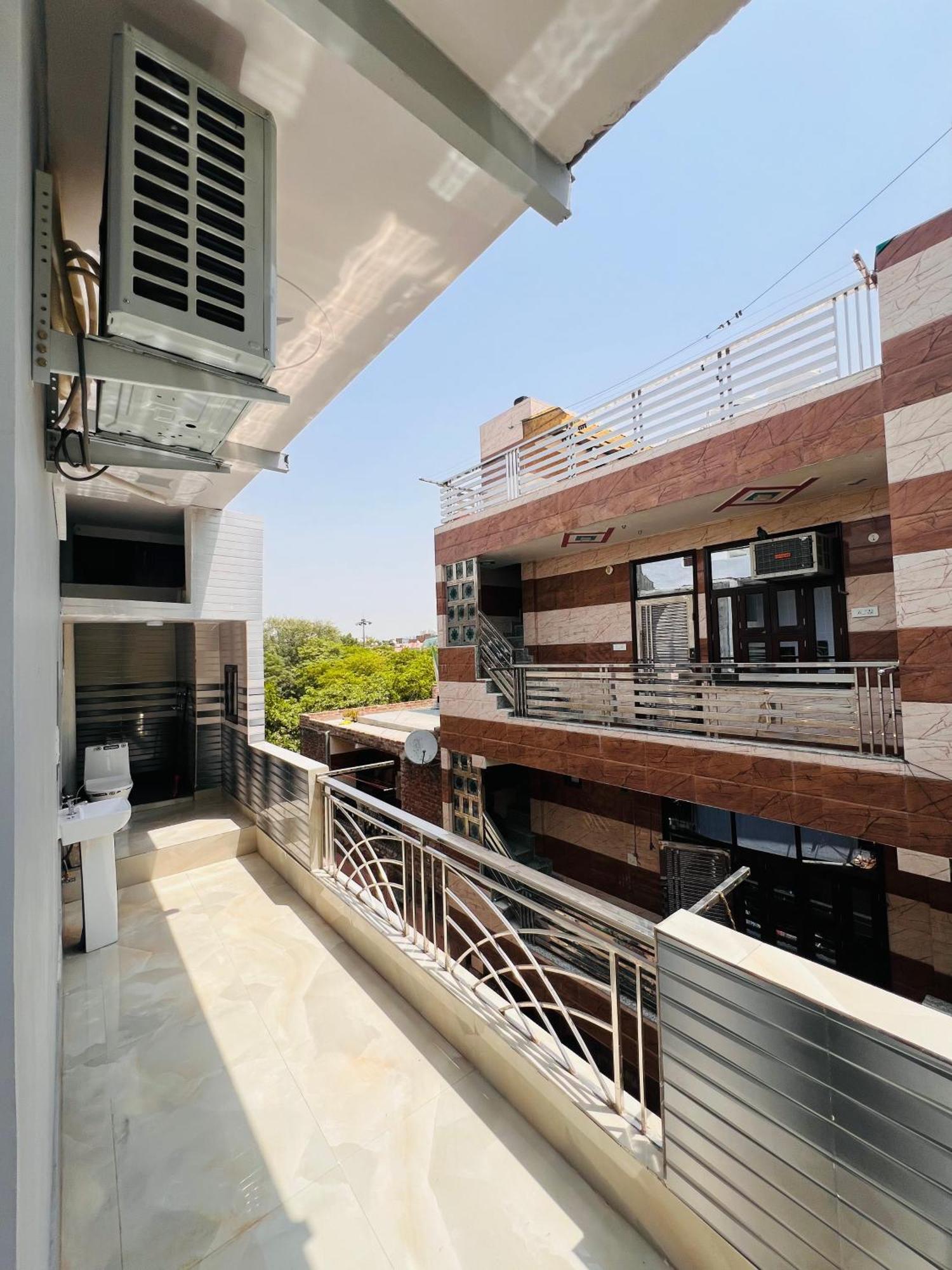 Apartment Bel Air *